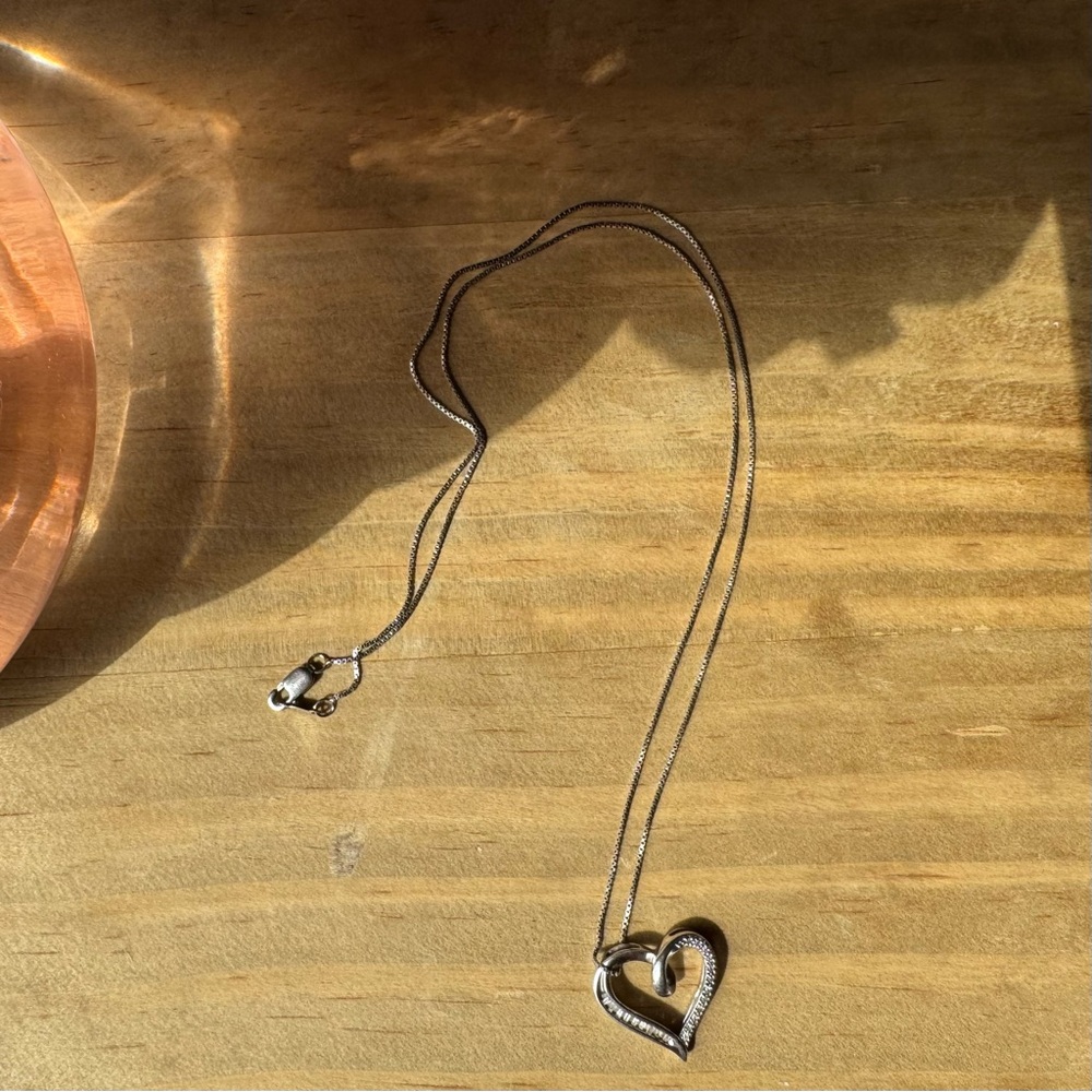 Kay Jewelers Silver Heart Necklace
